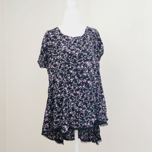 torrid Black and Lavender Floral Short Sleeve Blouse